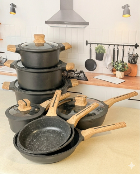 طقم طناجر وقلايات مع كسرولا مميز وفخم جدا