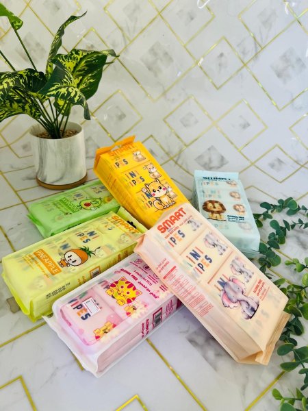 محارم معطرة للاطفال عملي ومميز