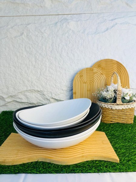 صحن تقديم زجاجي  كبير مميز وانيق وراقي جدا ينقل سفرتك للفخامة والرقي