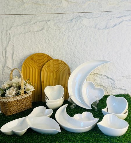 طقم صحون ضيافة على شكل قلب مميز وانيق وراقي جدا لاصحاب الذوق الرفيع