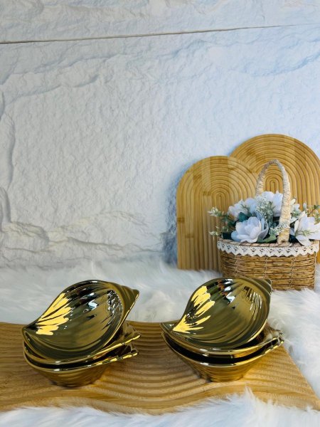 طقم مضايف مكسرات ذهبي فخم جدا لاصحاب الذوق الرفيع