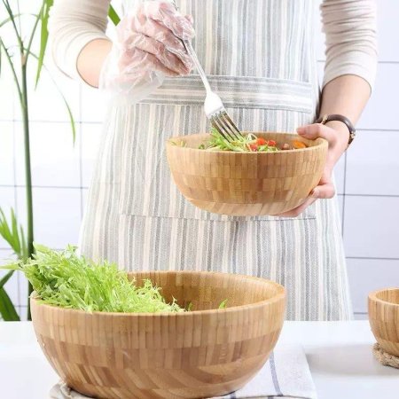 جاط أو زبدية كبير مميز وعملي ومتعدد الاستخدام ويتميز بعمره الطويل لانو مصنوع من خشب البامبو الطبيعي