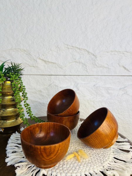 زبدية خشبية انيقة وفخمة واضافة جميلة لطاولتك