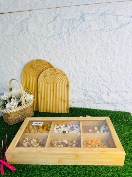 مضيفة خشبية مستطيلة مقسمة الى6وحدات مميزة جدا بغطاء خشبي واكريلك أنيقة وفخمة لاصحاب الذوق العالي