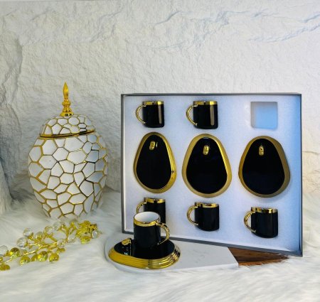 طقم  فناجين قهوة 12 قطعة اسود بحز ذهبي مميز وانيق وراقي جدا لاصحاب الذوق الرفيع