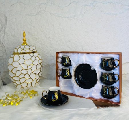 طقم فناجين قهوة اسود وذهبي 12قطعة فخم جدا لاصحاب الذوق الرفيع