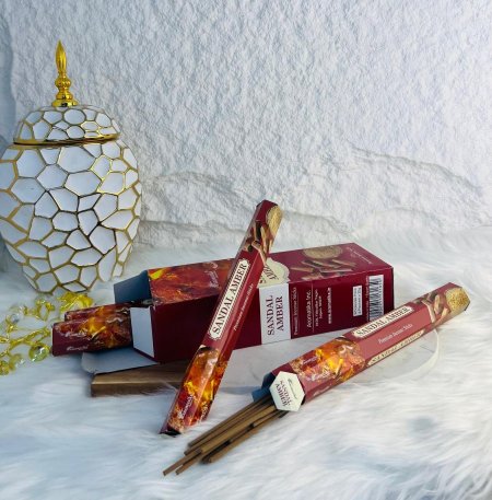 اعواد بخور صندل العنبر العطرة فواحةو فحمة ومميزة جدا