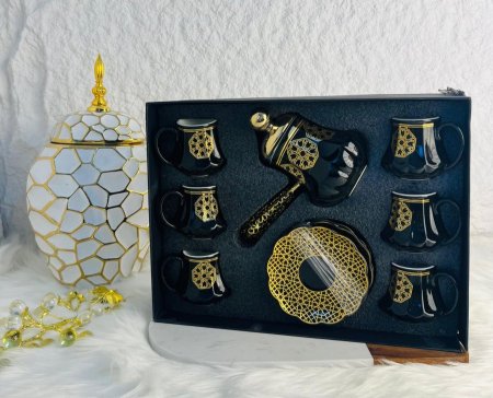 طقم فناجين بدلة اسود وذهبي مميز وفخم لاصحاب الذوق العالي