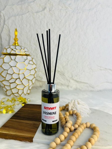 معطر جو بعيدان فواحة برائحة الياسمين مميز وانيق وراقي جدا ينقل رائحة المكان للفخامة والرقي