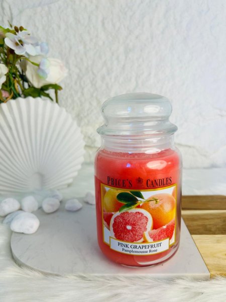 شمعة عطرية برائحة الجرب فروت الوردي المميزة و الفواحة جدا