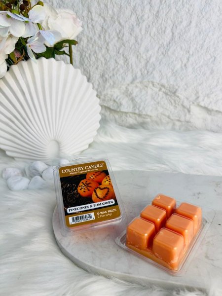 شمع عطري بنكهة الصنوبر والرمان متعدد الاستخدام ذا رائحة فواحة وزكية لاصحاب الذوق الرفيع