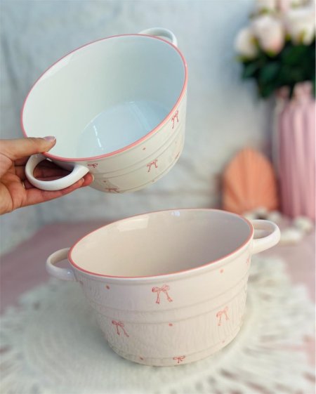 جاط بيدين بورسلان مميز وانيق باللون الابيض والزهري فخم جدا لاصحاب الذوق الرفيع