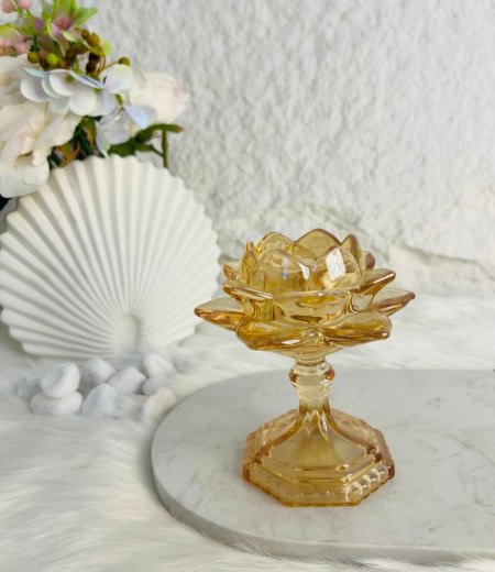 شمعدان زجاجي عسلي فخم على شكل وردة جورية مميزة