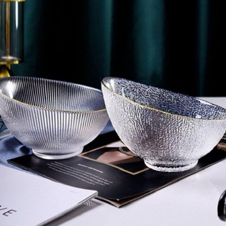 صحن تقديم زجاجي مبزر بحز ذهبي مميز وانيق وراقي جدا