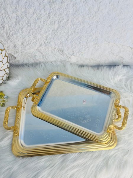 طقم صواني تقديم مميز وانيق وراقي جدا لاصحاب الذوق الرفيع