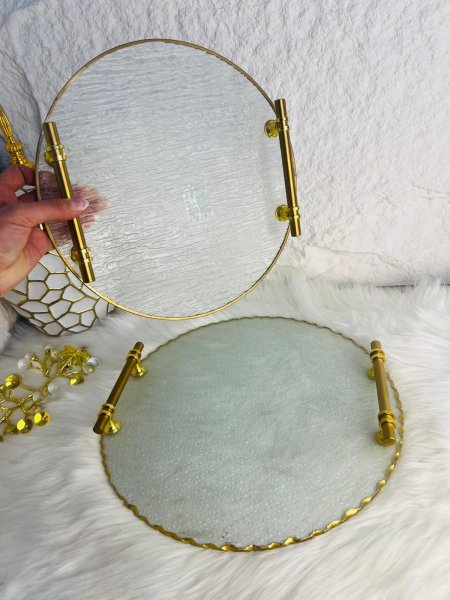 صواني تقديم زجاجية دائرية باطار ذهبي مميز وانيق وراقي جدا لاصحاب الذوق الرفيع