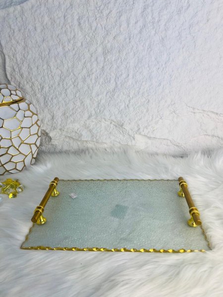 طقم صنية  تقديم زجاجية باطار ذهبي مميز وانيق وراقي جدا لاصحاب الذوق الرفيع