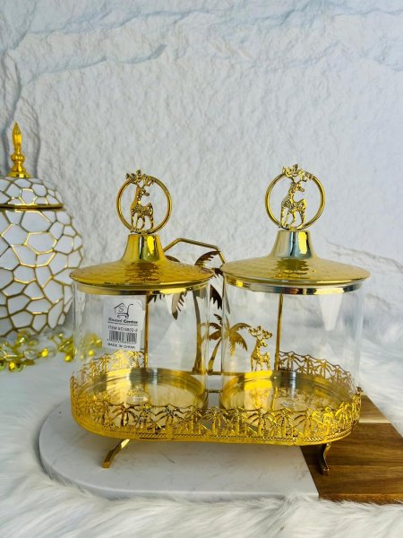 مضيفة ذهبية فخمة وأنيقة لاصحاب الذوق الرفيع