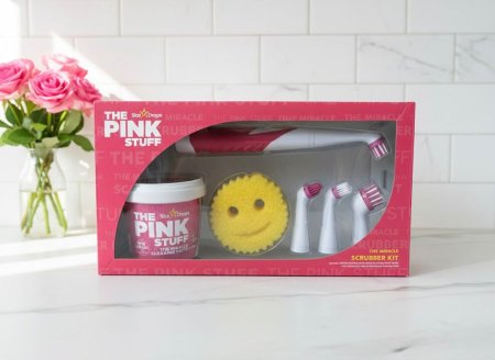 طقم تنظيف يشمل معجون التنظيف The Pink Stuff مع فرش كهربائية ورأس إسفنجة