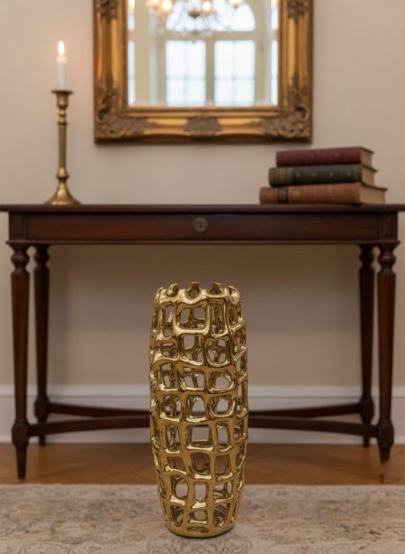 فازة مخرم مربعات ذهبي وسط